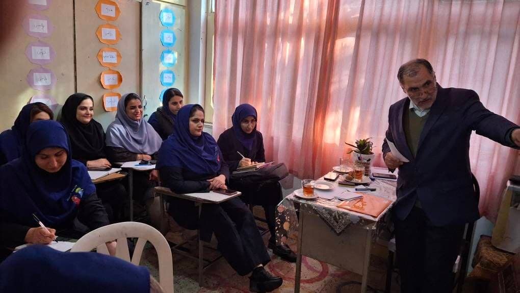 پیش دبستانی و دبستان غیر دولتی خردمند (دخترانه)